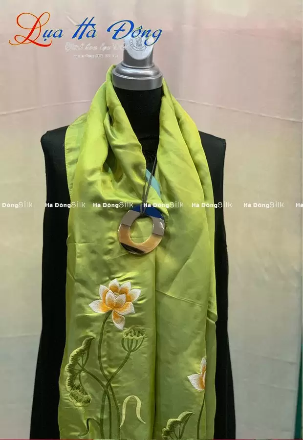 Khăn choàng cổ lụa Thêu Sen MNV-KLTA4080-14 - Ảnh 2
