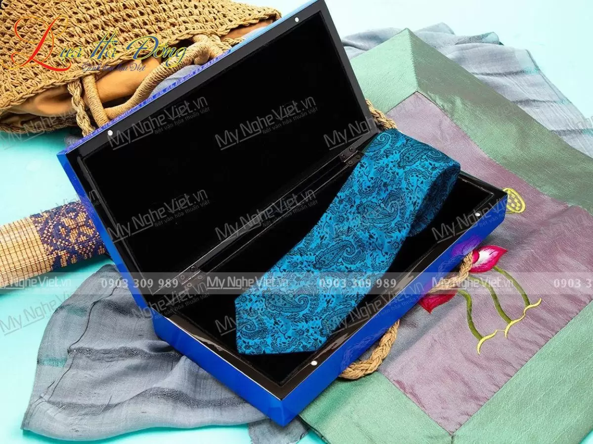 Combo Khăn Lụa Hà Đông + Hộp Sơn Mài Họa Tiết Trống Đồng - Ảnh 2