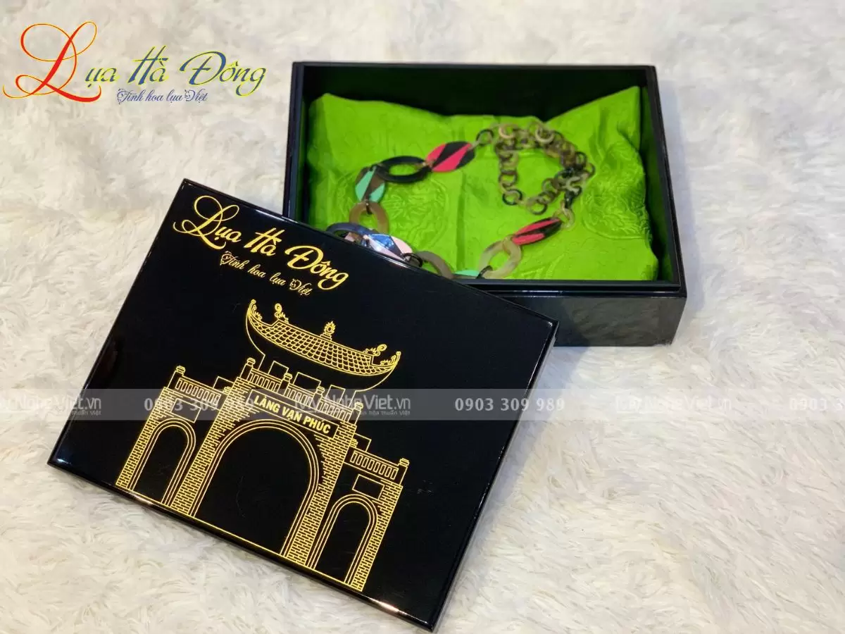 Combo Khăn Lụa Hà Đông, Hộp Sơn Mài Lụa Hà Đông