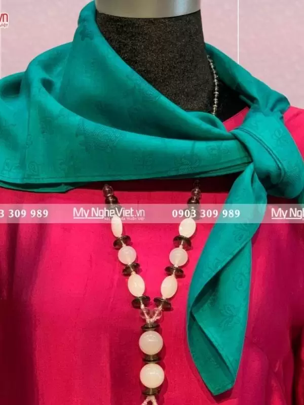 Khăn Lụa Vân Màu Xanh MNV-KLNL7878