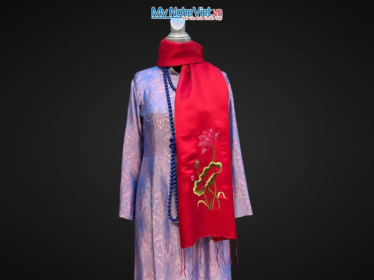 khăn lụa Hà Đông Thêu Sen MNV