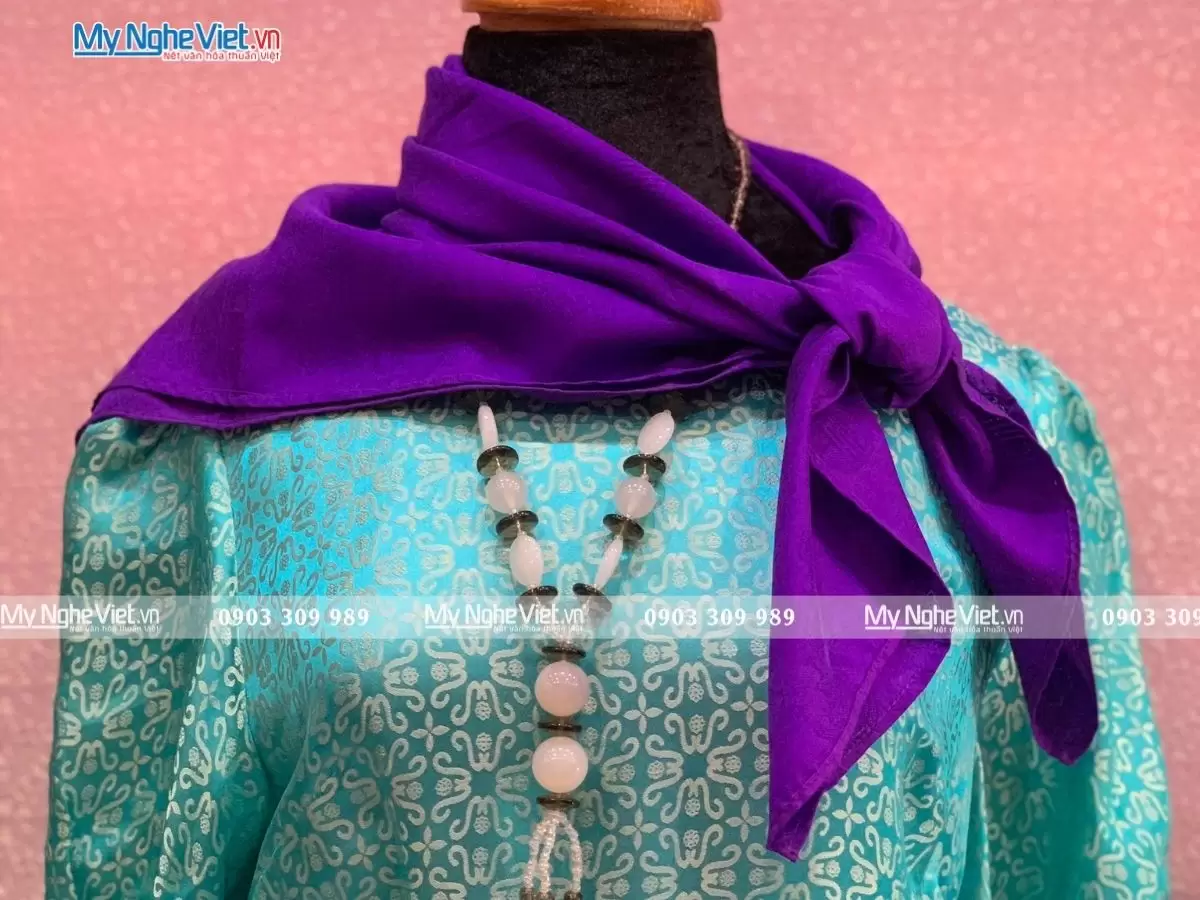 Khăn Lụa Vân Họa Tiết Tím MNV-KLNL7878-4