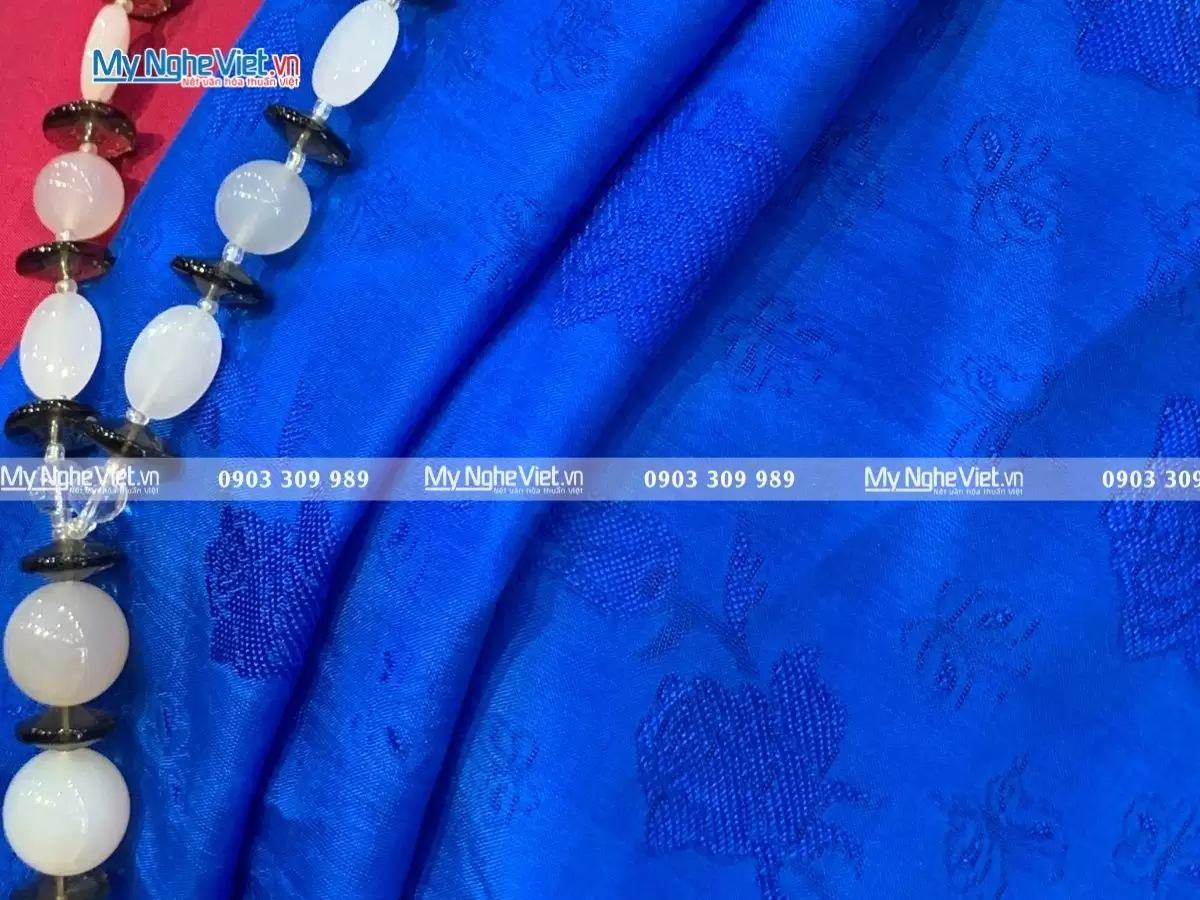 Khăn Lụa Vân Họa Tiết Xanh MNV-KLNL7878-1 - Ảnh 5