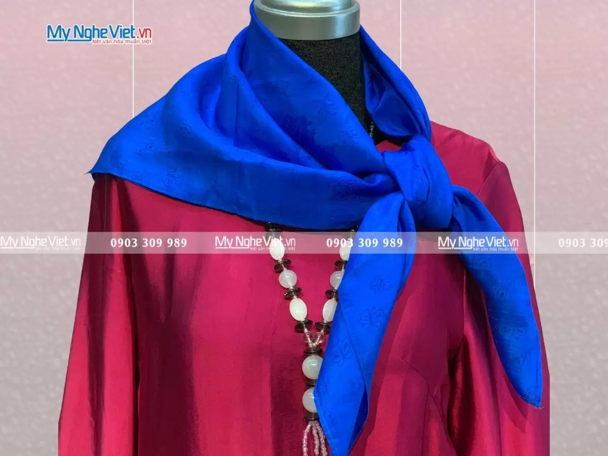 Khăn Lụa Vân Họa Tiết Xanh MNV-KLNL7878-1