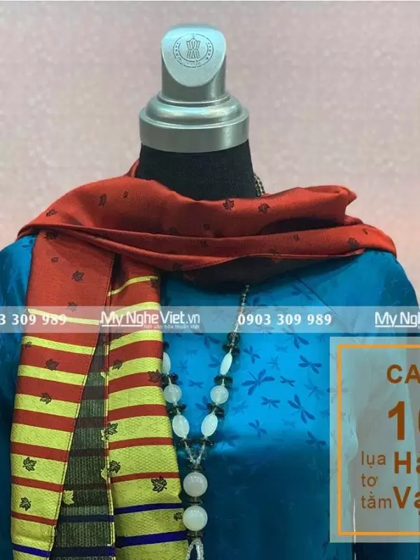 Alternative view of Khăn Choàng Cổ Lụa Hà Đông MNV-KLLS05-1