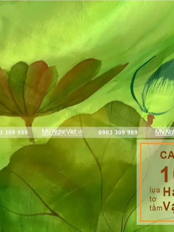 Alternative view of Khăn Lụa Choàng Cổ Vẽ Tay Họa Tiết Sen 90x180 MNV-KLTA9180
