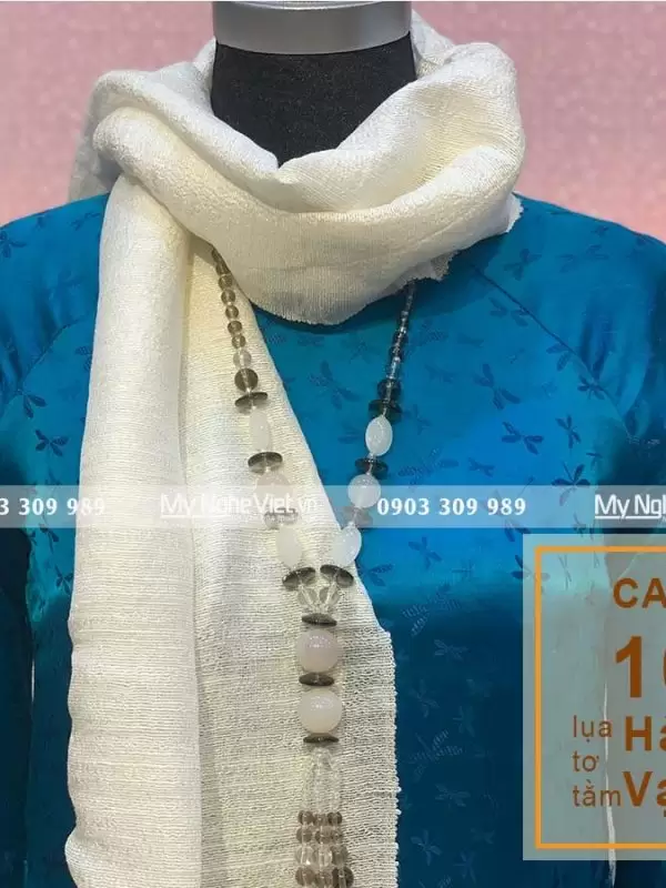 Alternative view of Khăn Choàng Cổ Đũi Trắng MNV-KLTA4160-3