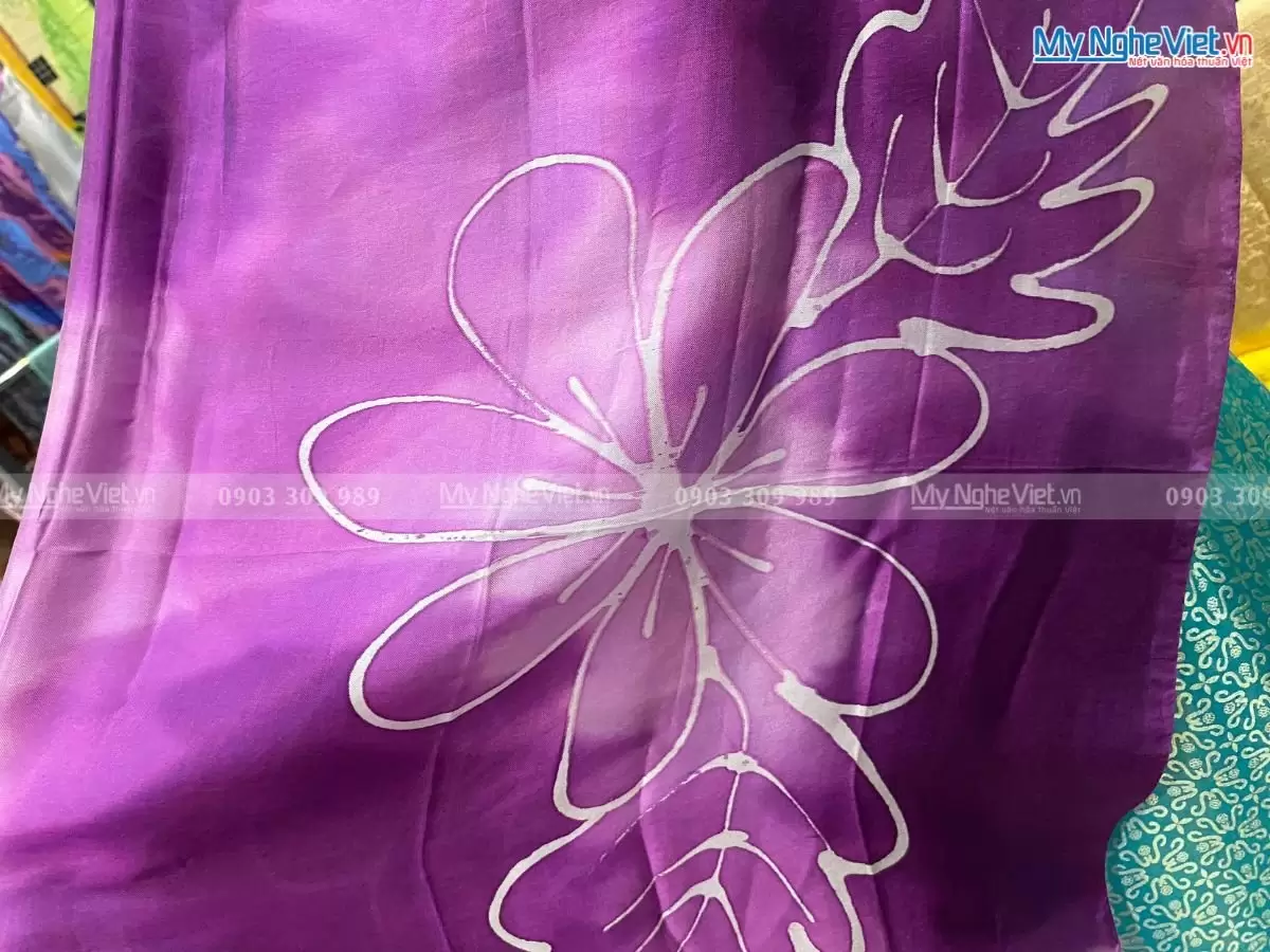 Khăn Choàng Cổ Lụa Tím Loang MNV-KLTA80180-2 - Ảnh 2