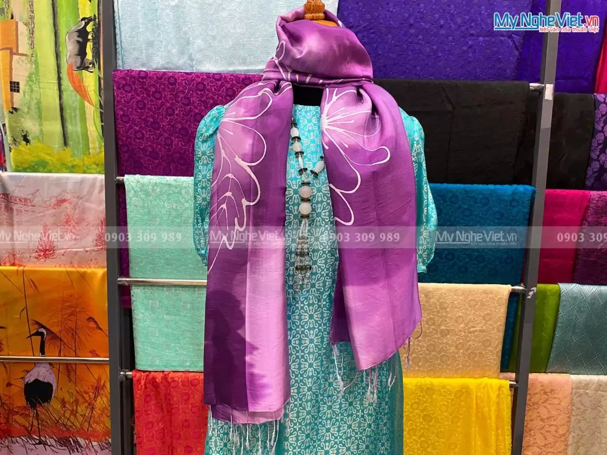 Khăn Choàng Cổ Lụa Tím Loang MNV-KLTA80180-2