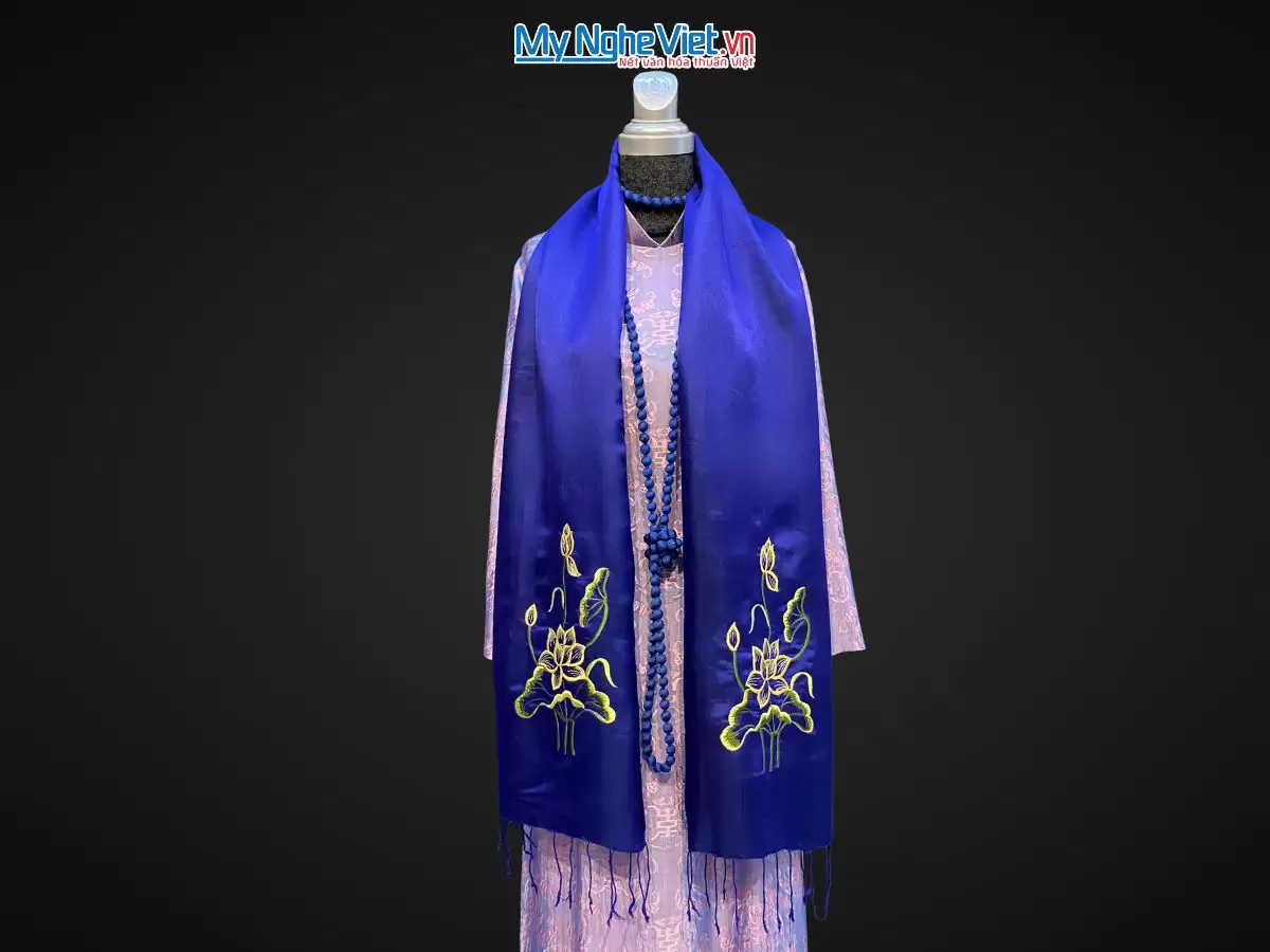 khăn lụa Hà Đông Thêu Sen MNV