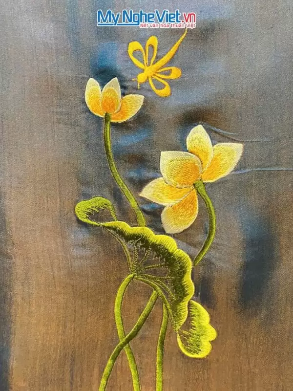 khăn lụa Hà Đông Thêu Sen đẹp