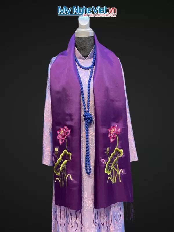 khăn lụa Hà Đông Thêu Sen MNV