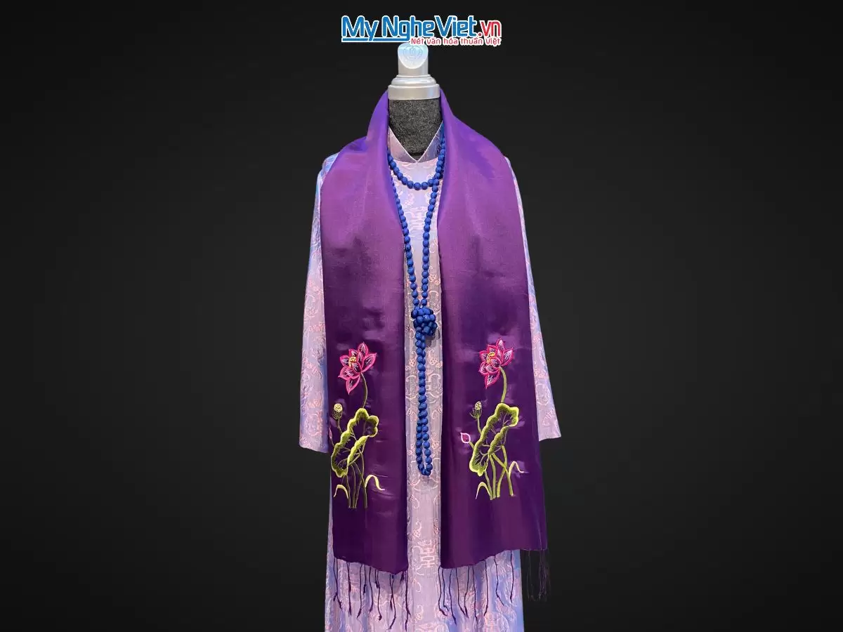 khăn lụa Hà Đông Thêu Sen MNV