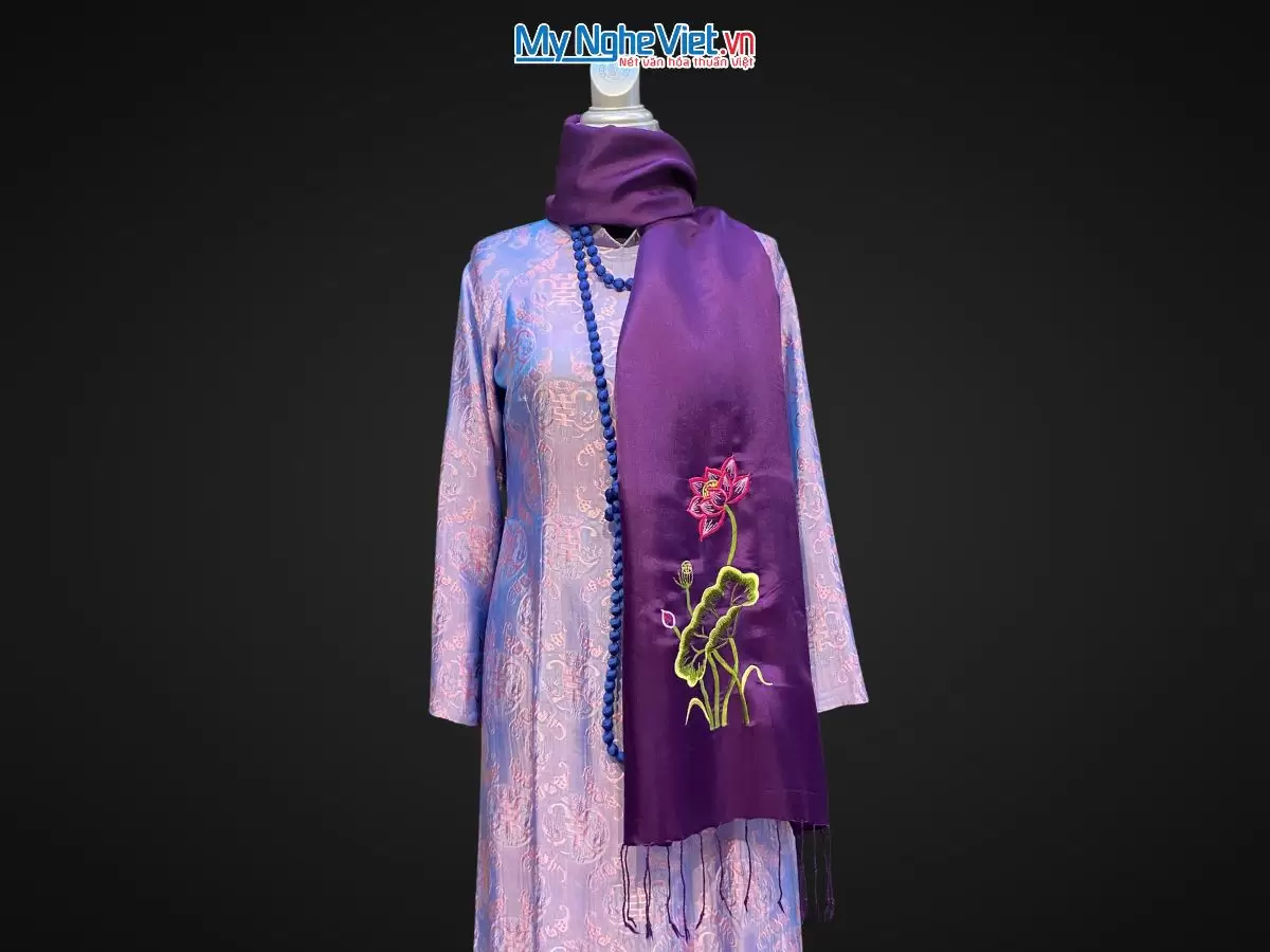 khăn lụa Hà Đông Thêu Sen MNV