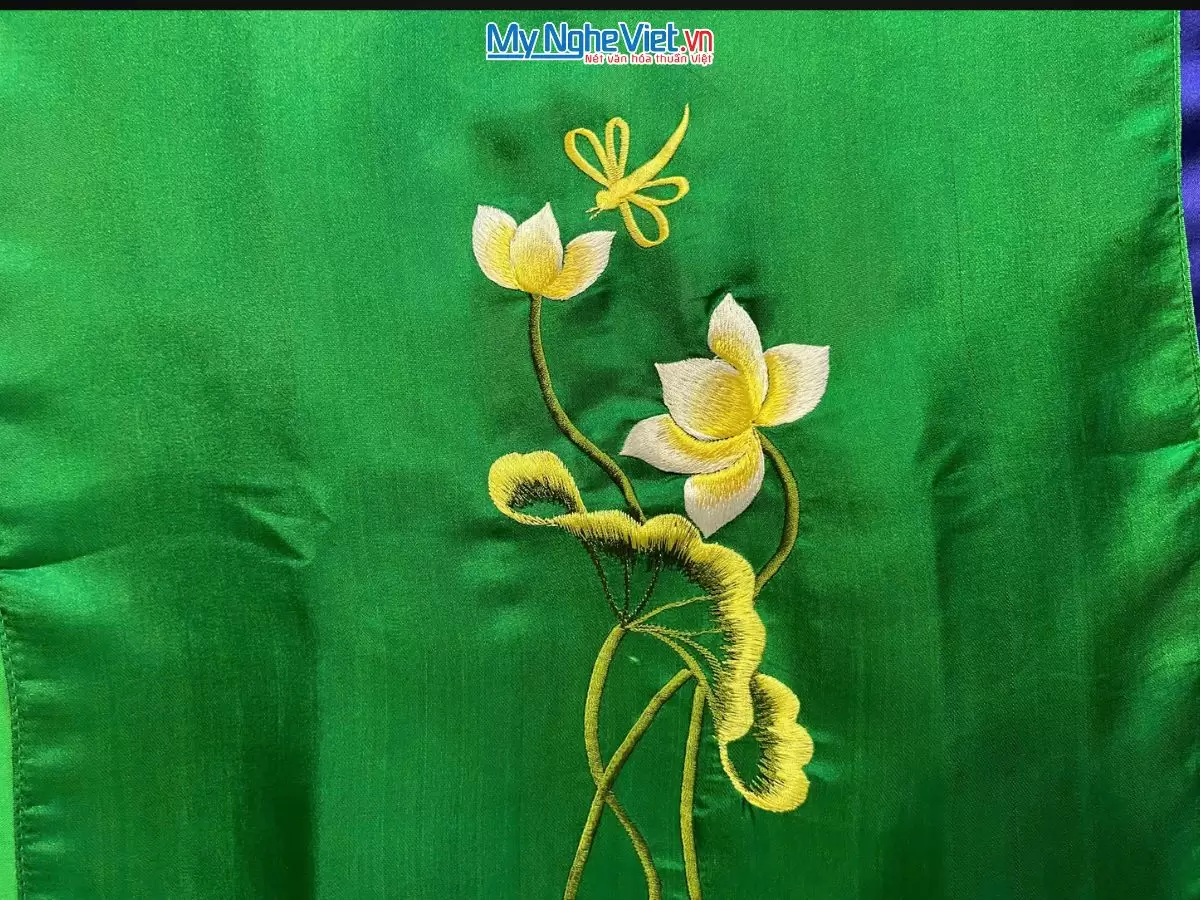khăn lụa Hà Đông Thêu Sen MNV