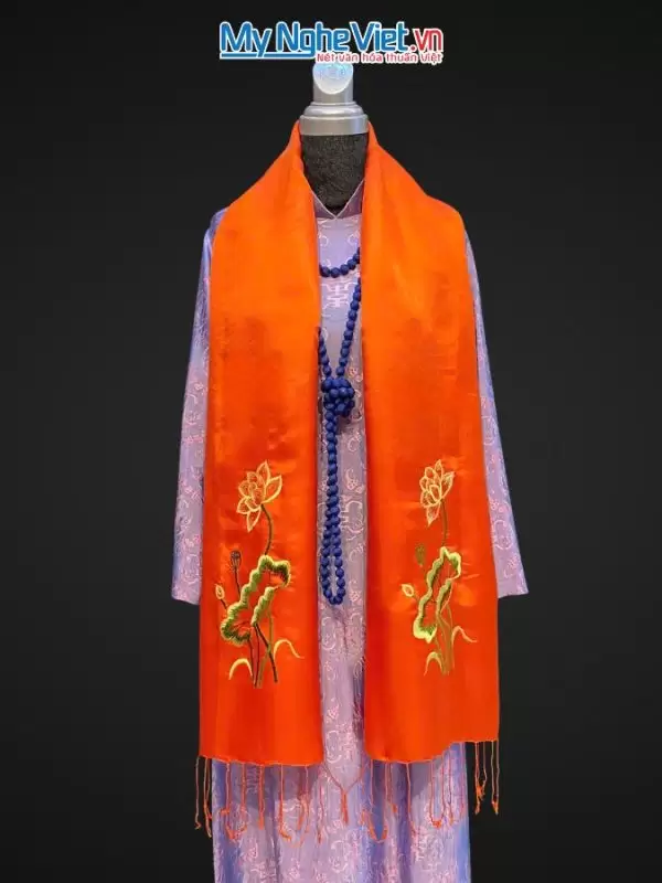khăn lụa Hà Đông Thêu Sen MNV (4)