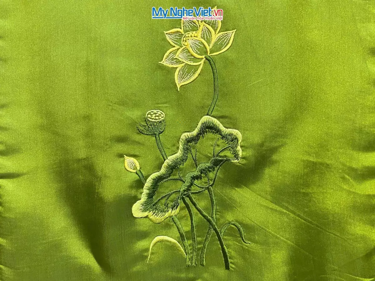 khăn lụa Hà Đông Thêu Sen MNV (9)