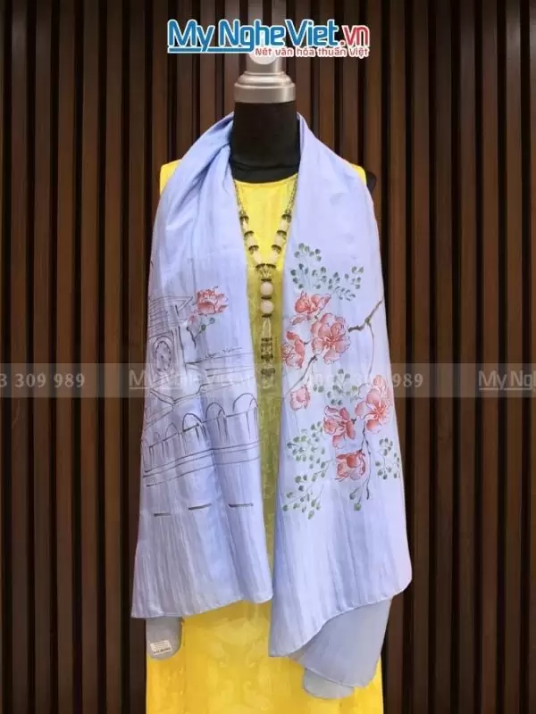 khăn lụa vẽ chợ bến thành