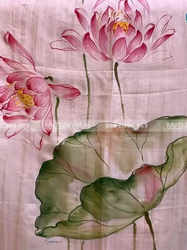 khăn lụa tơ tằm vẽ sen