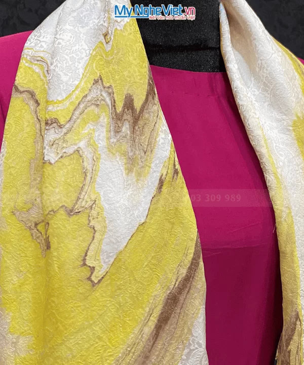 khăn lụa thủy ấn