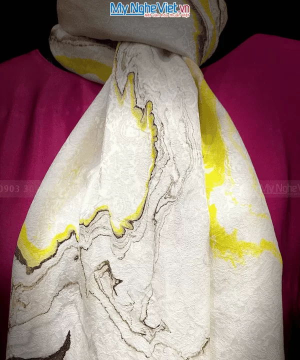 khăn lụa thủy ấn