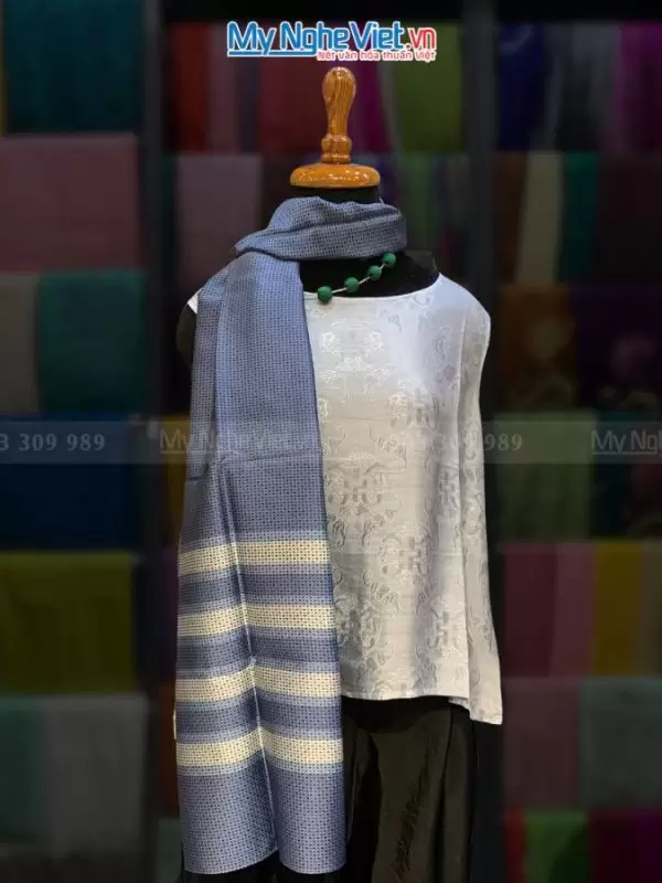 Khăn lụa nam tơ tằm