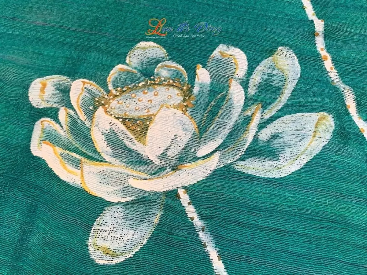 Khăn lụa Đũi xanh rêu vẽ sen 100% silk 80x180 tua rua KLTA80180/2 - Ảnh 5