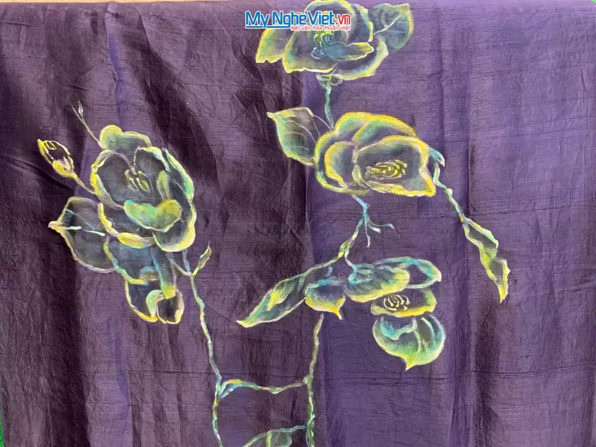 Khăn lụa Hà Đông Vẽ Hoa