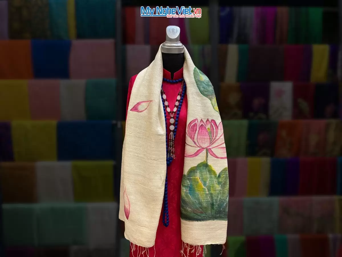 Khăn lụa đũi Hà Đông Vẽ Tay