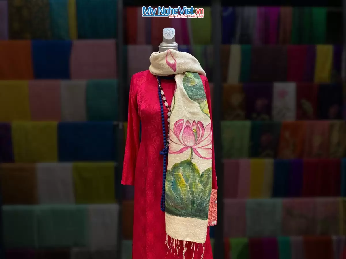 Khăn lụa đũi Hà Đông Vẽ Tay