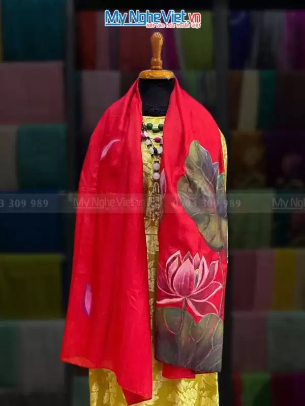 Khăn Lụa vẽ Tay họa tiết hoa sen nền đỏ 90x180cm 100% silk KLTA918-1