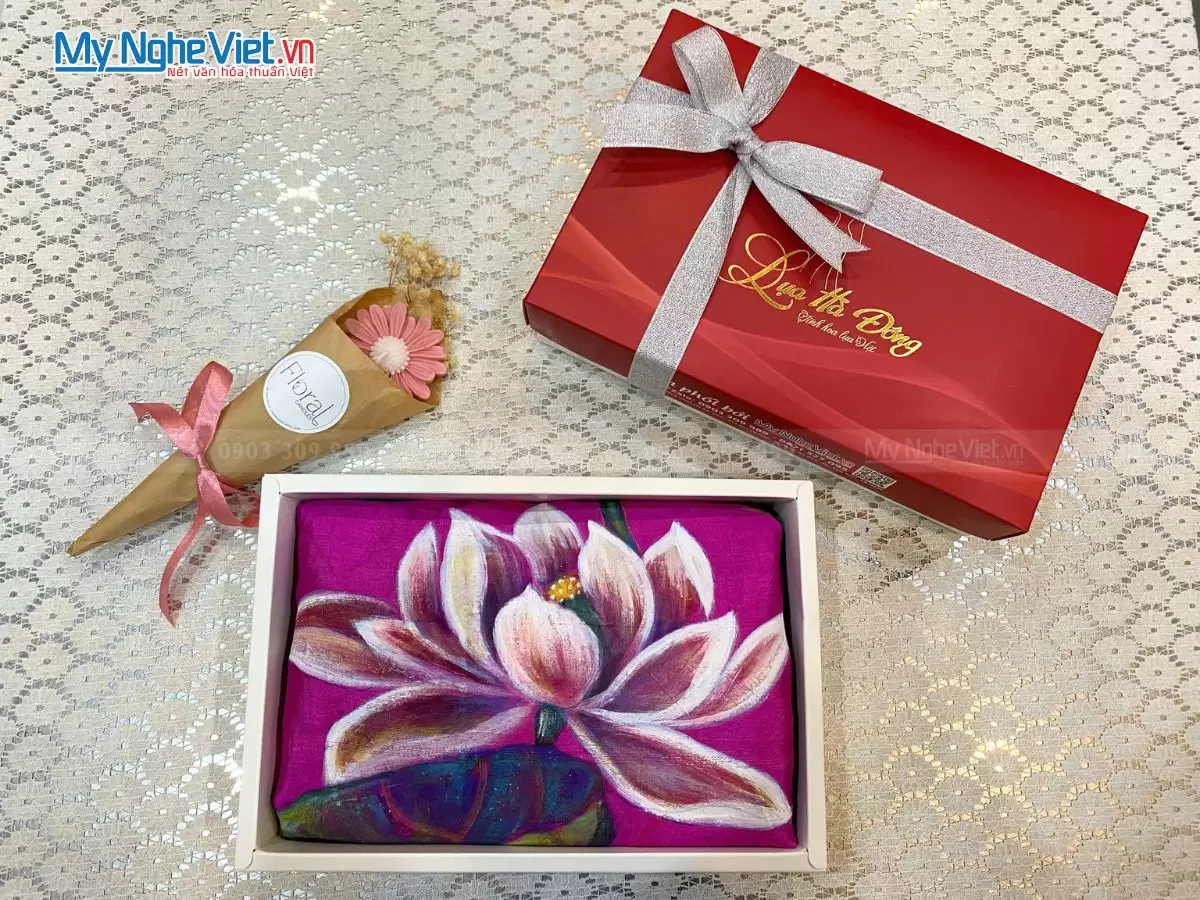 Khăn lụa Đũi tím hồng vẽ sen 100% silk 80x180 tua rua KLTA80180/6 - Ảnh 6