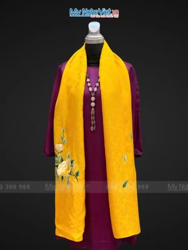 Khăn lụa thêu hoa họa tiết hoa hồng màu vàng 57x180cm MNV-KLTA45190-8