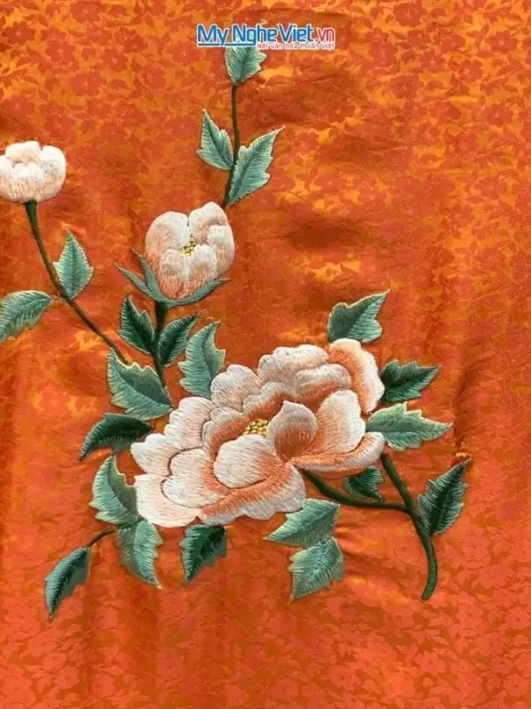 Khăn lụa thêu hoa họa tiết mai nhí màu cam