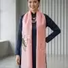Khăn lụa tơ tằm thêu hoa màu hồng