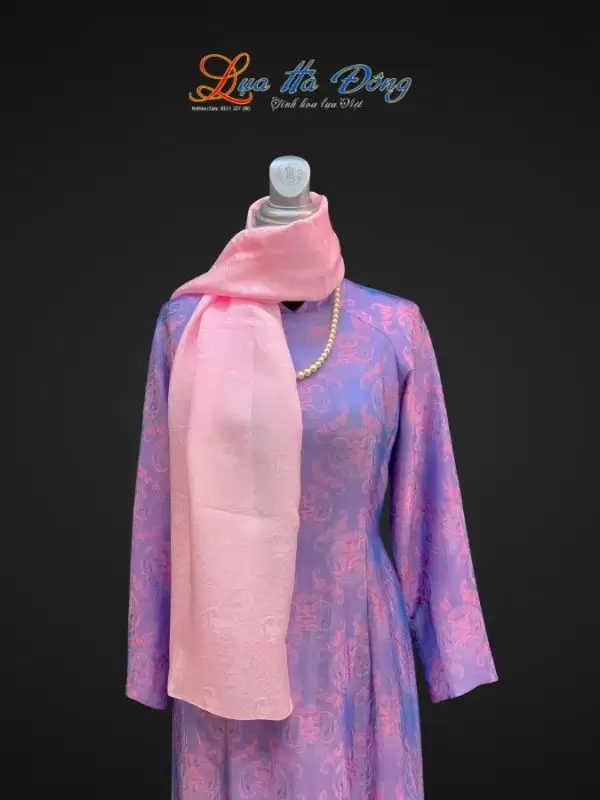 Alternative view of Khăn lụa HOA nhí màu hồng nhiều mẫu 44x197cm KLTA419