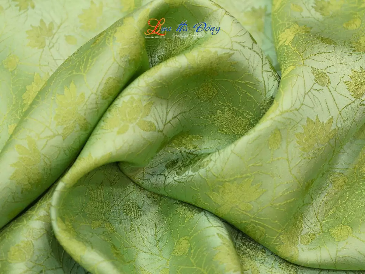 Khăn lụa họa tiết sen dây màu xanh nhiều mẫu 44x197cm KLTA419 - Ảnh 3