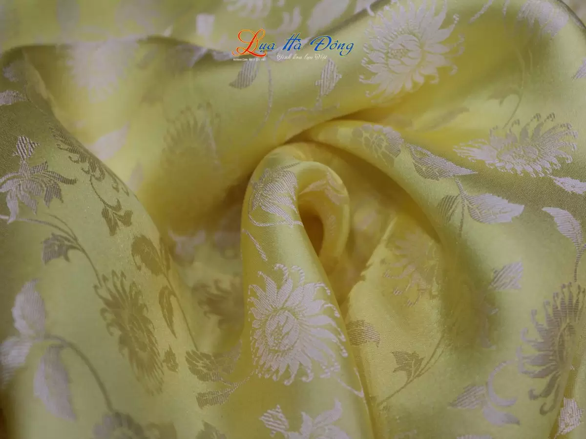 Khăn lụa họa tiết hoa vàng nhiều mẫu 44x197cm KLTA419 - Ảnh 3