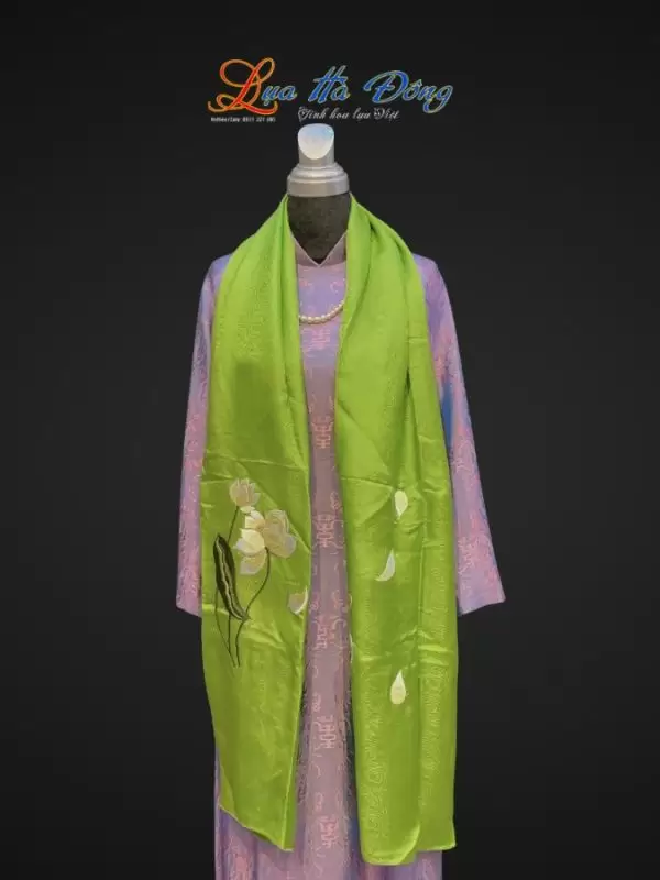 Khăn lụa thêu hoa sen họa tiết hoa xoáy màu xanh non 43x196cm MNV-KLTA43196-1