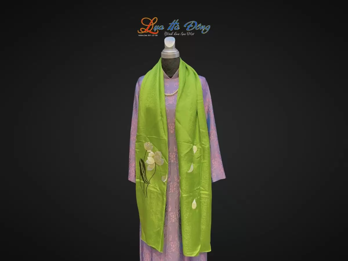 Khăn lụa thêu hoa sen họa tiết hoa xoáy màu xanh non 43x196cm MNV-KLTA43196-1