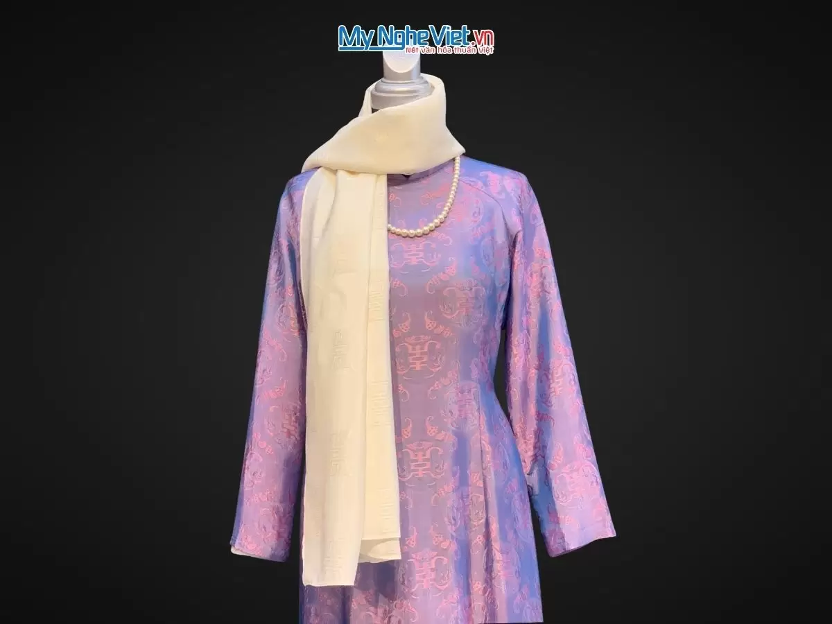 Khăn lụa vân cổ chiện thọ màu kem - Lụa Hà Đông 80x180cm KLNL89-4 - Ảnh 3