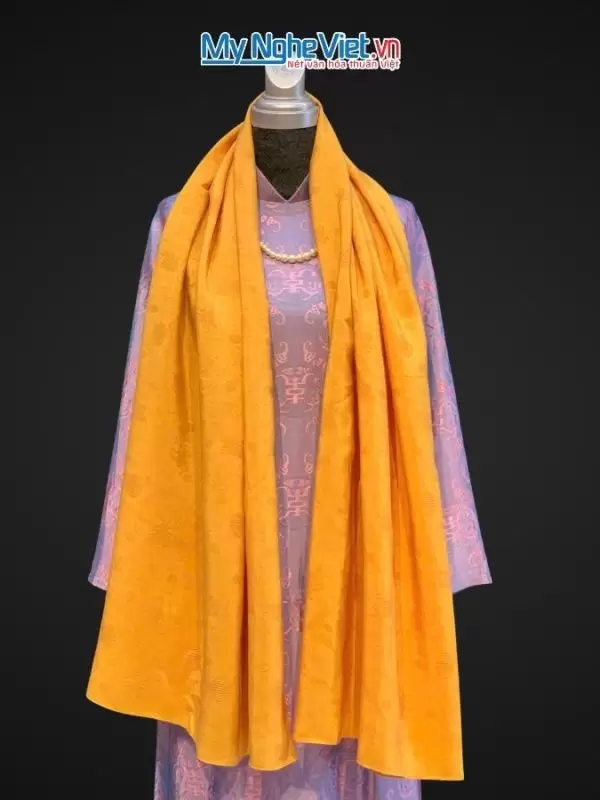Khăn lụa vân cổ hồng thọ màu vàng - Lụa Hà Đông 80x180cm KLNL89-1