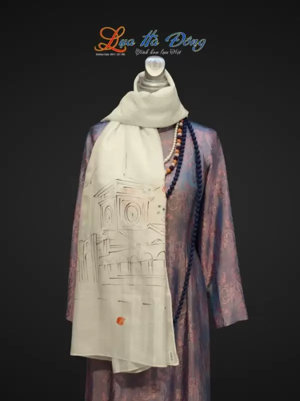 Alternative view of Khăn lụa tơ tằm vẽ chợ Bến Thành MNV-PT70180/10.5-2