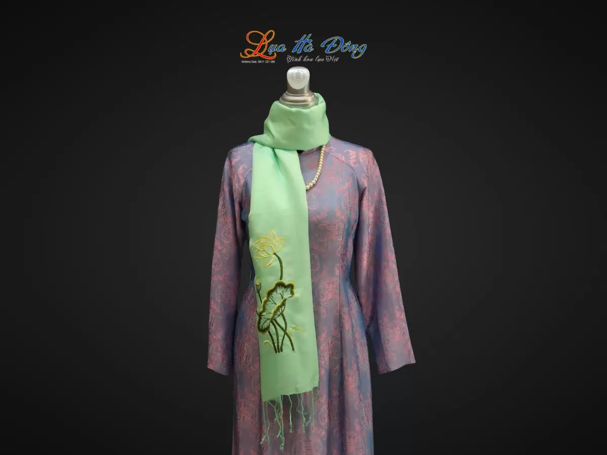 Khăn thêu sen vàng màu xanh ngọc 40x80 - MNVKLTA4080-2