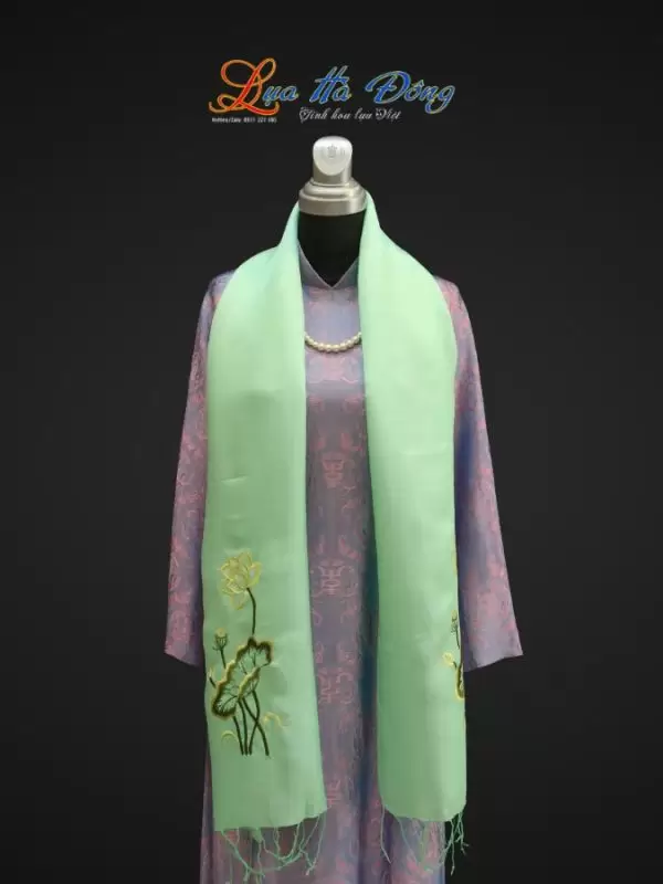 Alternative view of Khăn thêu sen vàng màu xanh ngọc 40x80 - MNVKLTA4080-2