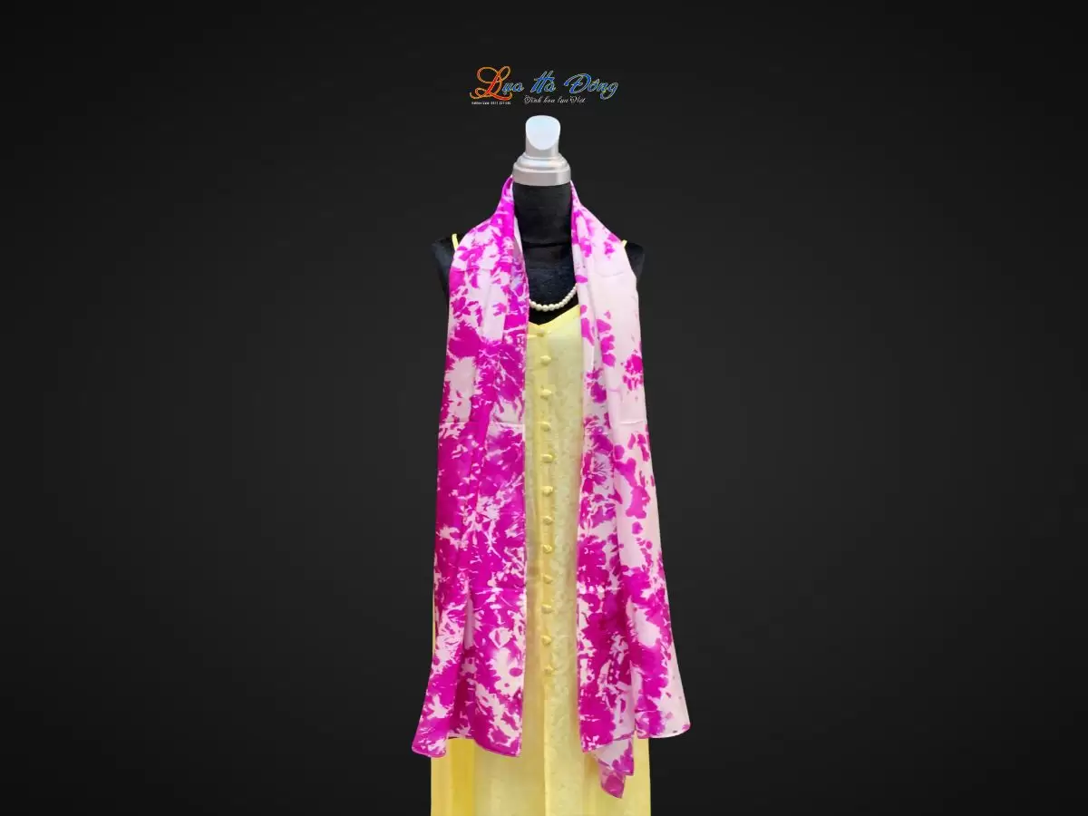 khan-tam-loang-nhieu-mau