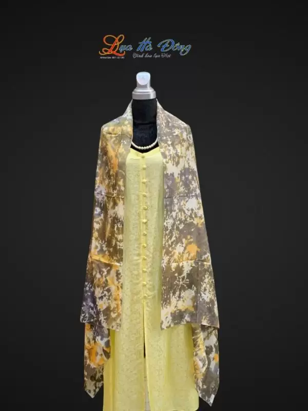 khan-tam-loang-nhieu-mau