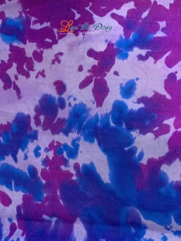 khan-tam-loang-nhieu-mau