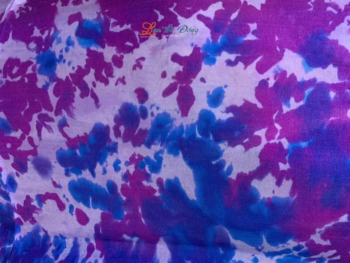 khan-tam-loang-nhieu-mau