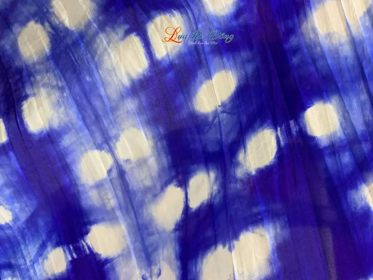 khan-tam-loang-nhieu-mau